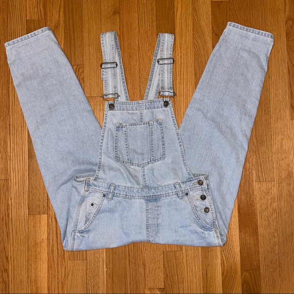 Topshop Light Wash Denim Overalls - Picture 3 of 4